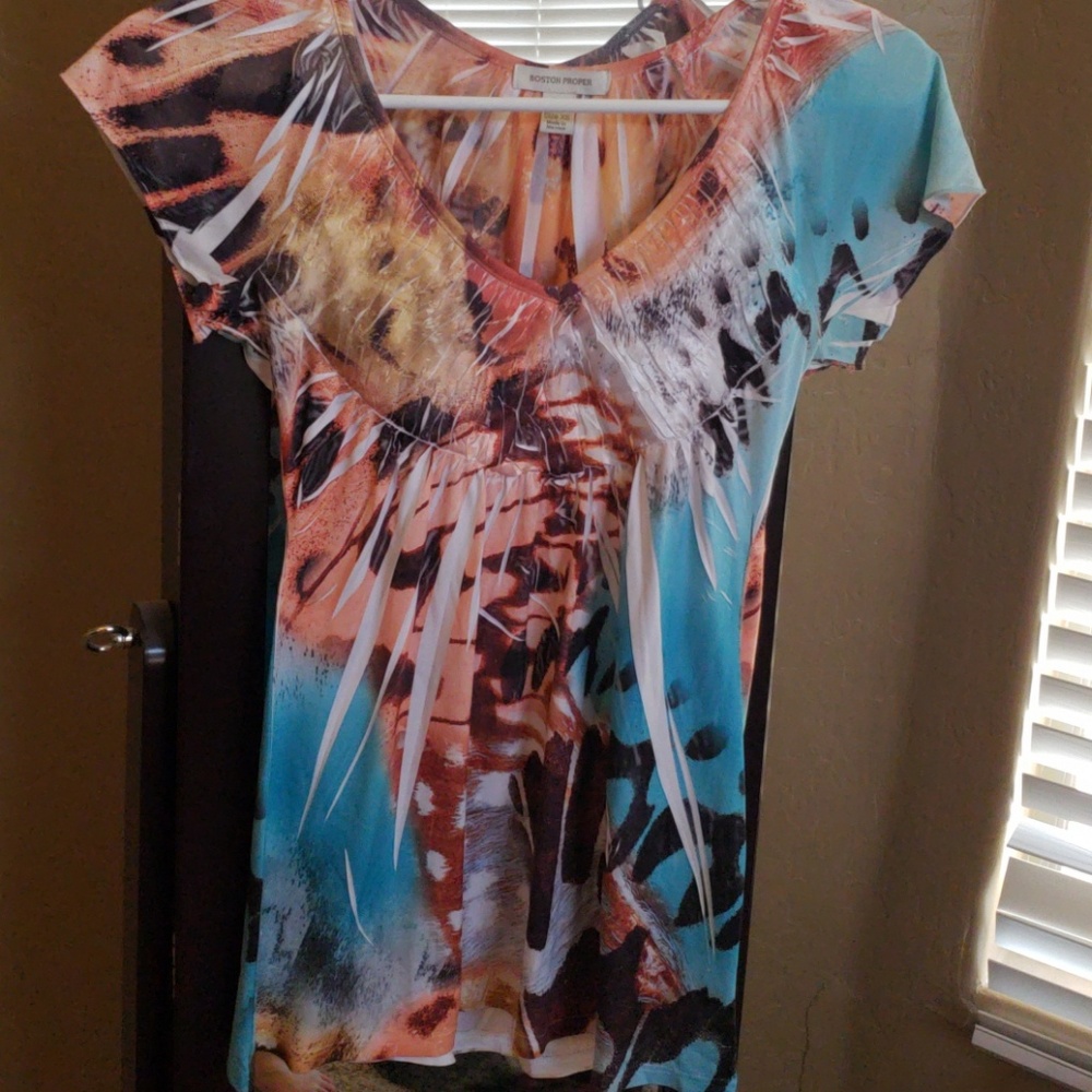 Boston Proper short sleeve top